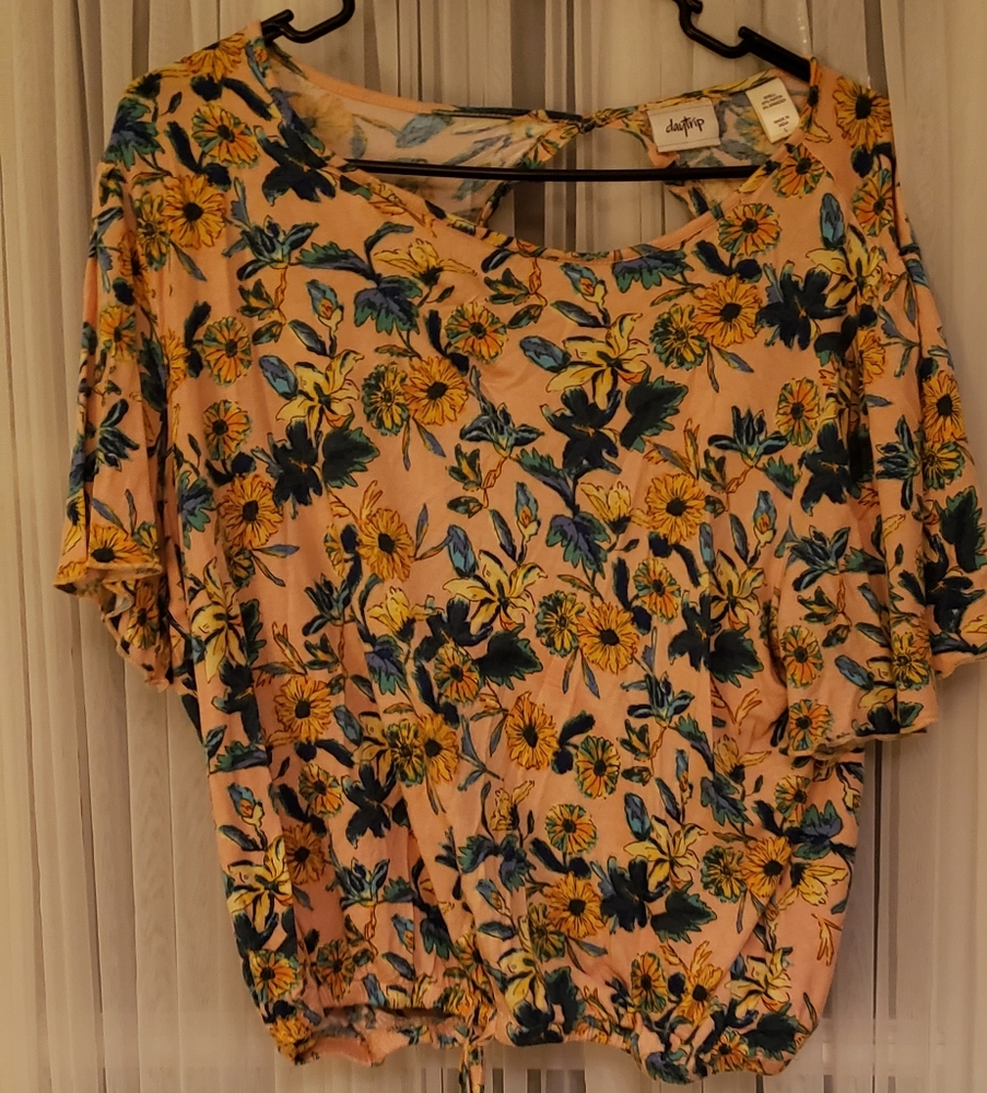Cute Daytrip Open Back Top